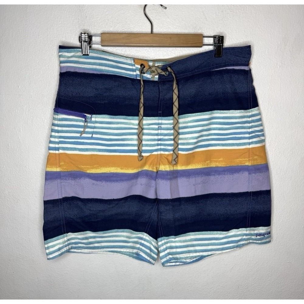 Patagonia Wavefarer Boardshorts Men's Size 34 Striped Colorful‎ Board Shorts